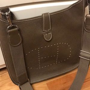 Hermes bag with dust bag